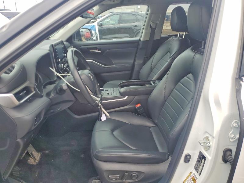 48717486 :رقم المزاد ، 5TDGZRBH6NS239634 vin ، 2022 Toyota Highlander مزاد بيع