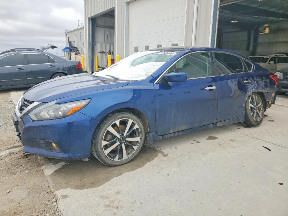 Auction sale of the 2017 Nissan Altima, vin: 1N4AL3AP1HC260092, lot number: 48826046
