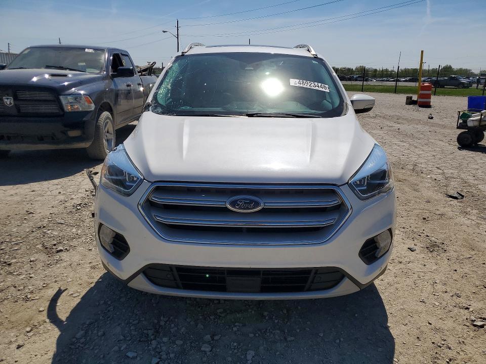 Продажа на аукционе авто 2018 Ford Escape, vin: 1FMCU9J96JUA08533, номер лота: 48923446