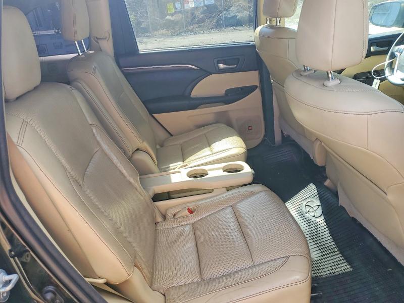 2015 Toyota Highlander მანქანა იყიდება აუქციონზე, vin: 5TDDKRFH0FS145140, აუქციონის ნომერი: 48821586