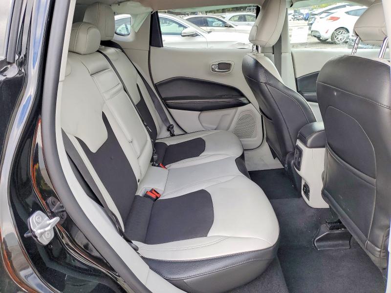 50399416 :رقم المزاد ، 3C4NJCBB8JT488556 vin ، 2018 Jeep Compass مزاد بيع