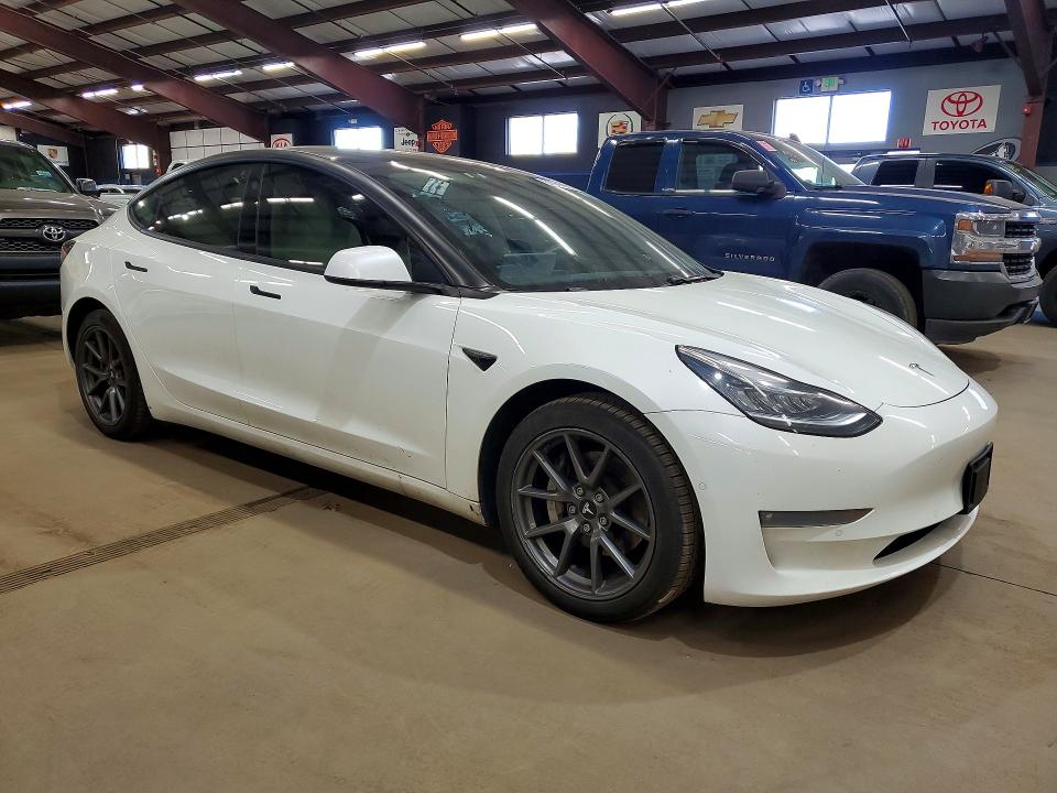 Продажа на аукционе авто 2021 Tesla Model 3, vin: 5YJ3E1EB3MF855958, номер лота: 50943636