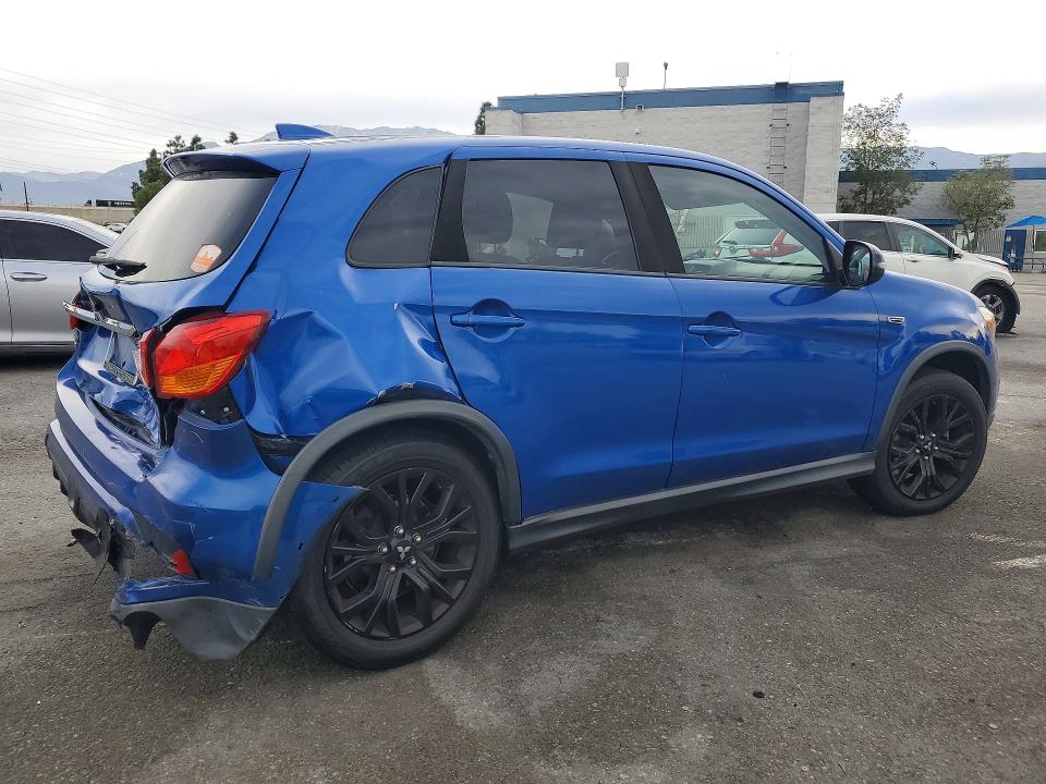 Продаж на аукціоні авто 2018 Mitsubishi Outlander Sport, vin: JA4AP3AU8JU005924, номер лоту: 48828646