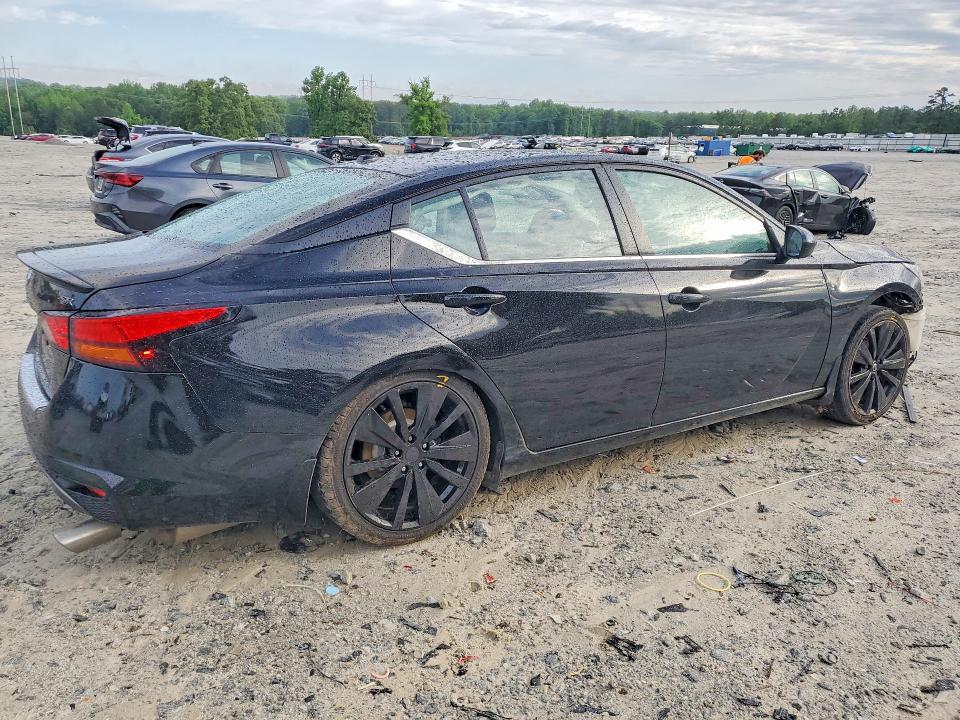 51904456 :رقم المزاد ، 1N4BL4CV2NN393546 vin ، 2022 Nissan Altima مزاد بيع