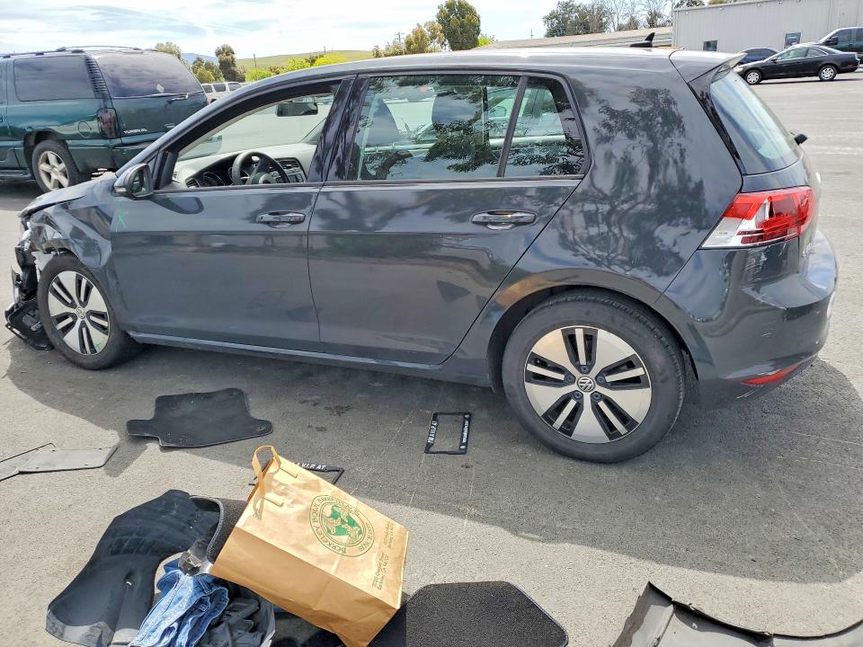 2016 Volkswagen E-golf მანქანა იყიდება აუქციონზე, vin: WVWKP7AU5GW914170, აუქციონის ნომერი: 48423846