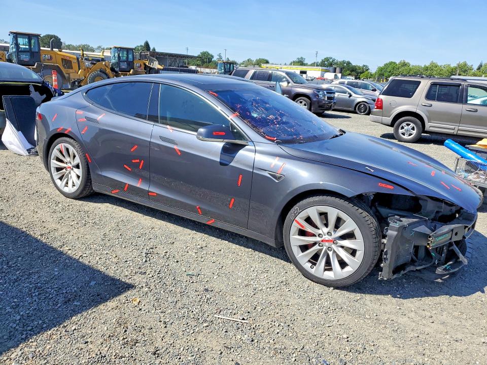 Auction sale of the 2016 Tesla Model S, vin: 5YJSA1E43GF155015, lot number: 48682256