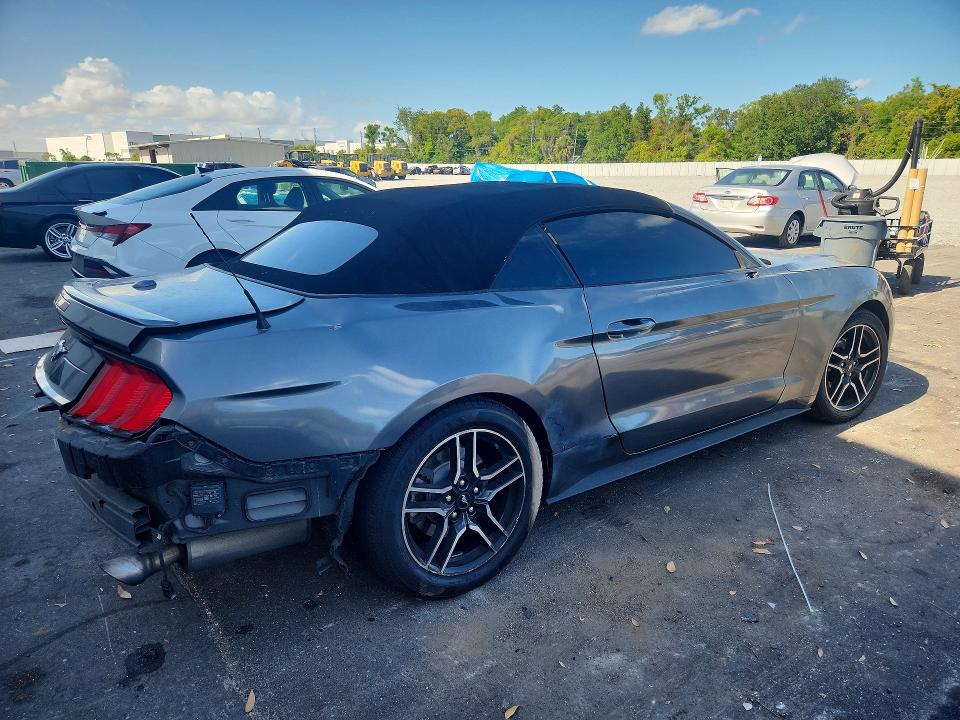 Продажа на аукционе авто 2021 Ford Mustang, vin: 1FATP8UH2M5120856, номер лота: 48400276