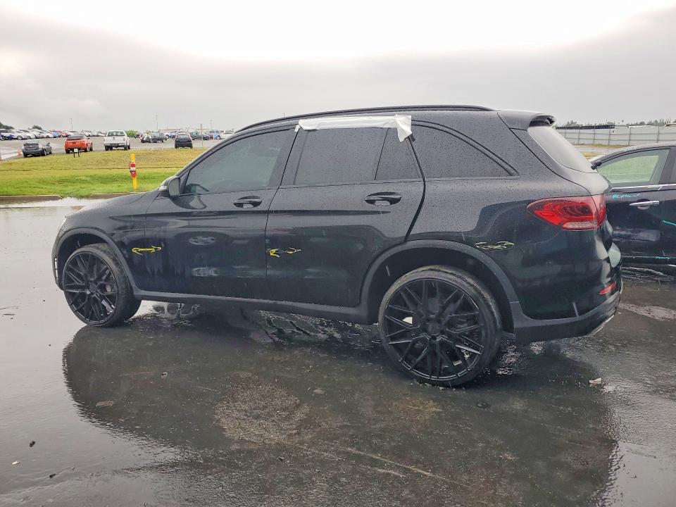 Продаж на аукціоні авто 2020 Mercedes-benz Glc, vin: WDC0G8DB3LF692613, номер лоту: 98912825