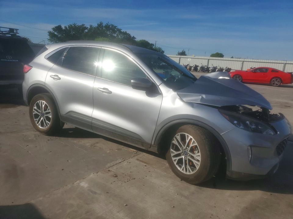 2021 Ford Escape მანქანა იყიდება აუქციონზე, vin: 1FMCU0H64MUA56690, აუქციონის ნომერი: 49100116