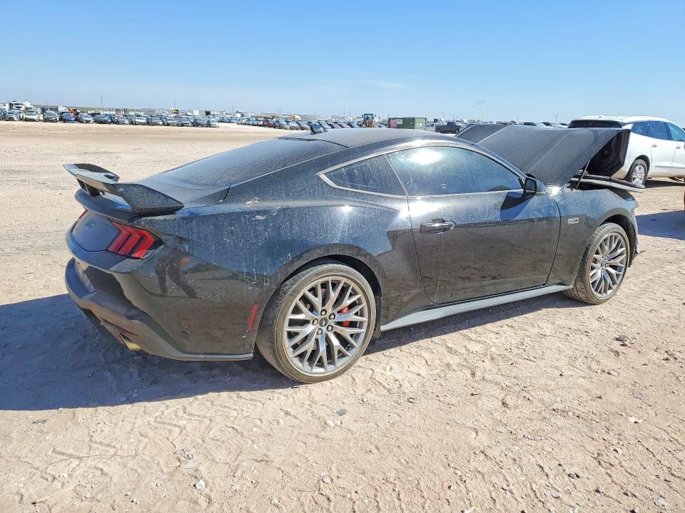 2024 Ford Mustang მანქანა იყიდება აუქციონზე, vin: 1FA6P8CF1R5400921, აუქციონის ნომერი: 49545896