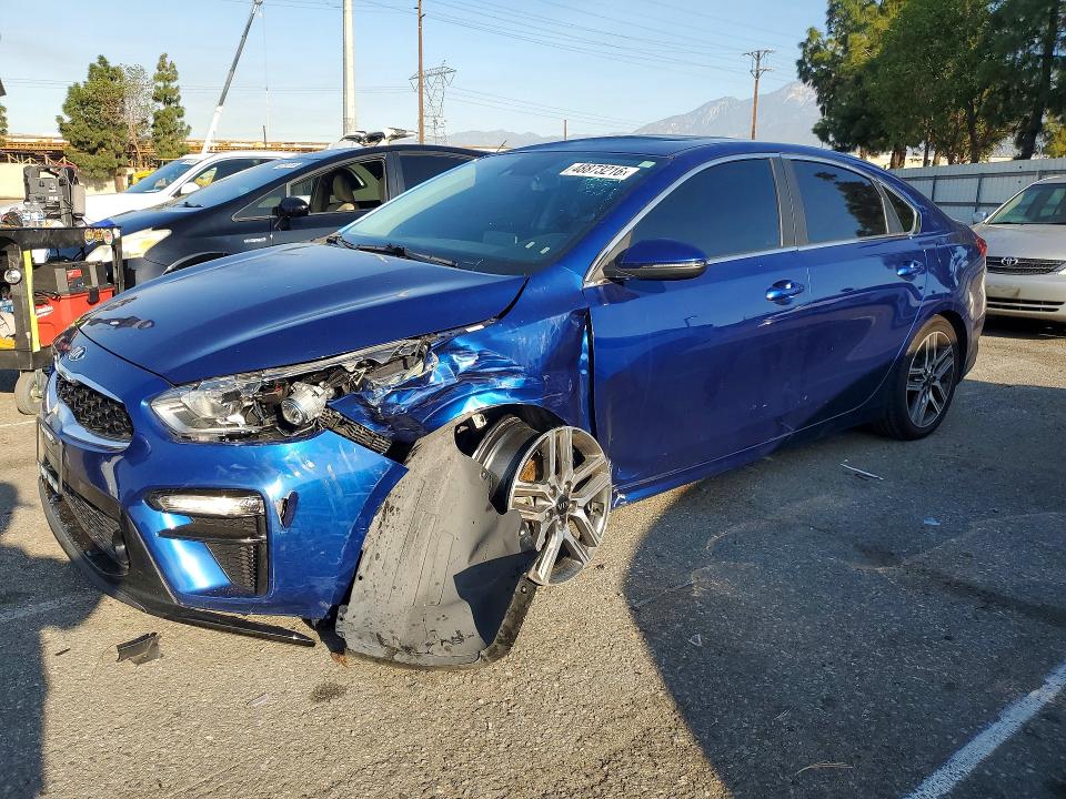 48873216 :رقم المزاد ، 3KPF54AD7ME387406 vin ، 2021 Kia Forte مزاد بيع
