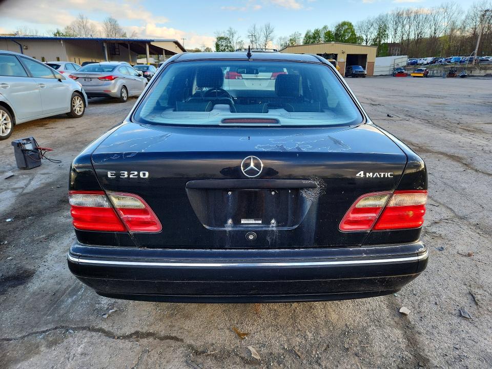 2001 Mercedes Benz E-class მანქანა იყიდება აუქციონზე, vin: WDBJF82J81X045086, აუქციონის ნომერი: 50523186