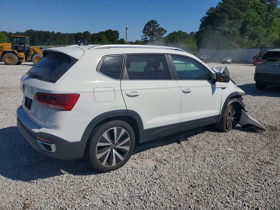 Продажа на аукционе авто 2023 Volkswagen Taos, vin: 3VVSX7B28PM313933, номер лота: 49806636