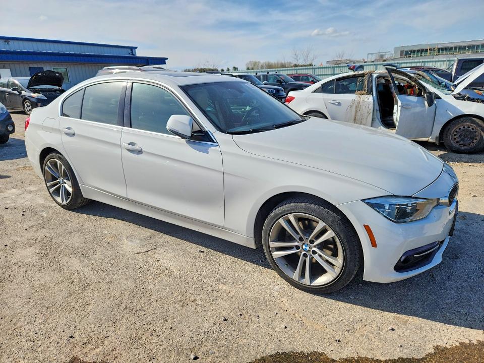 Продаж на аукціоні авто 2018 Bmw 330, vin: WBA8D9G54JNU67730, номер лоту: 50931316