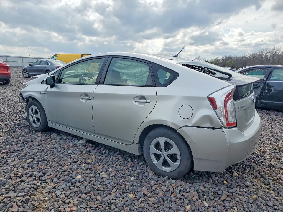 48474176 :رقم المزاد ، JTDKN3DU7D5688578 vin ، 2013 Toyota Prius مزاد بيع