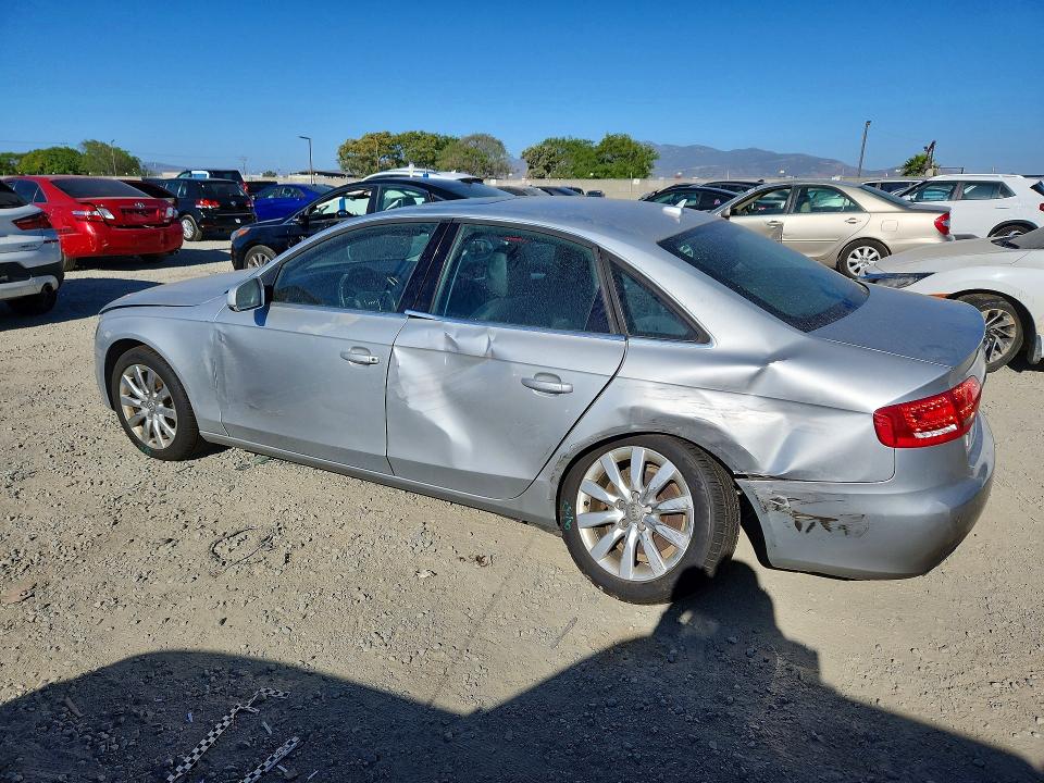 2011 Audi A4 მანქანა იყიდება აუქციონზე, vin: WAUEFAFL0BN051383, აუქციონის ნომერი: 48865126