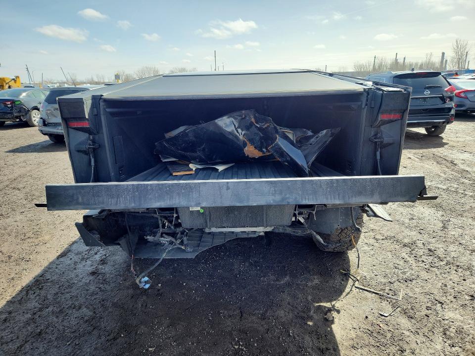 Продажа на аукционе авто 2024 Tesla Cybertruck, vin: 7G2CEHEE7RA046855, номер лота: 48045226