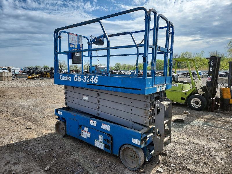 2016 Genie Gs3246 მანქანა იყიდება აუქციონზე, vin: GS4615A137596, აუქციონის ნომერი: 49605166
