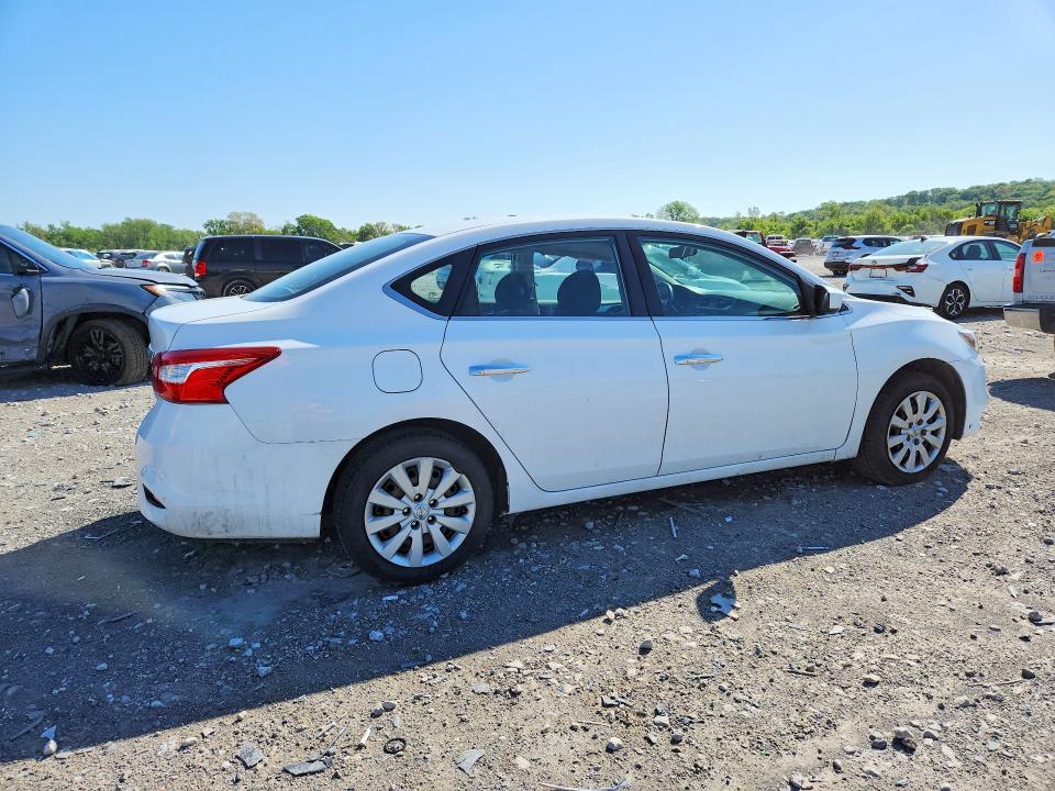 49785056 :رقم المزاد ، 3N1AB7AP7JY271327 vin ، 2018 Nissan Sentra مزاد بيع