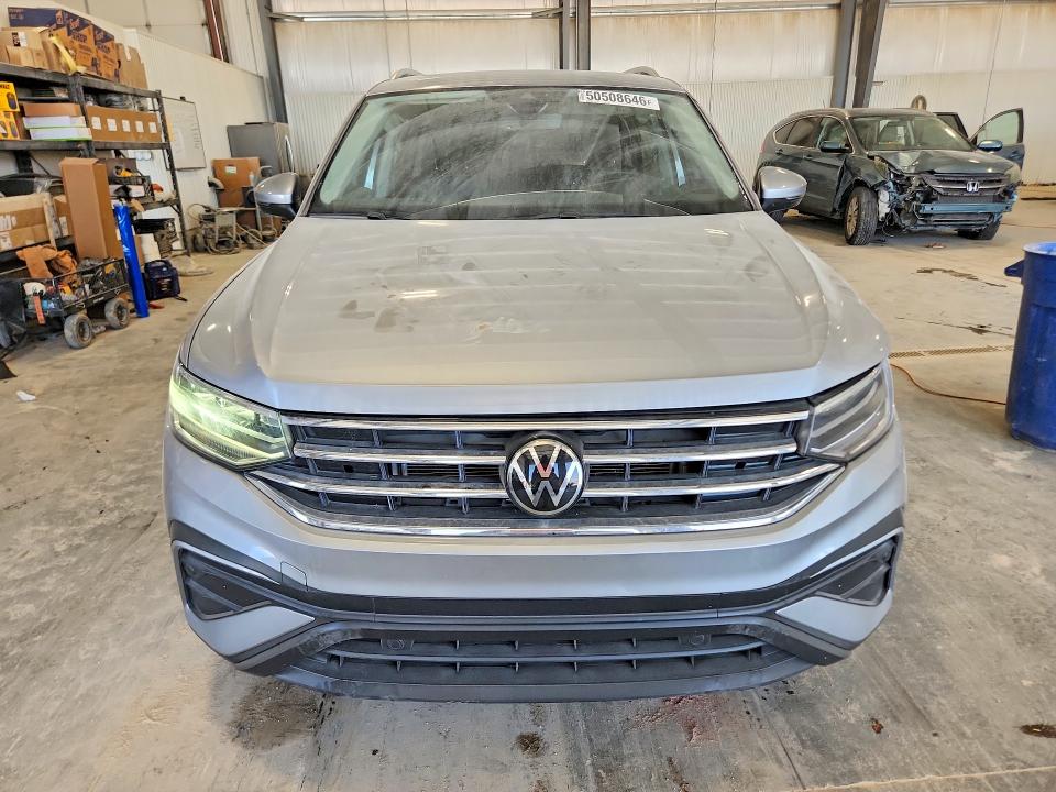 50508646 :رقم المزاد ، 3VV2B7AX7NM087800 vin ، 2022 Volkswagen Tiguan مزاد بيع