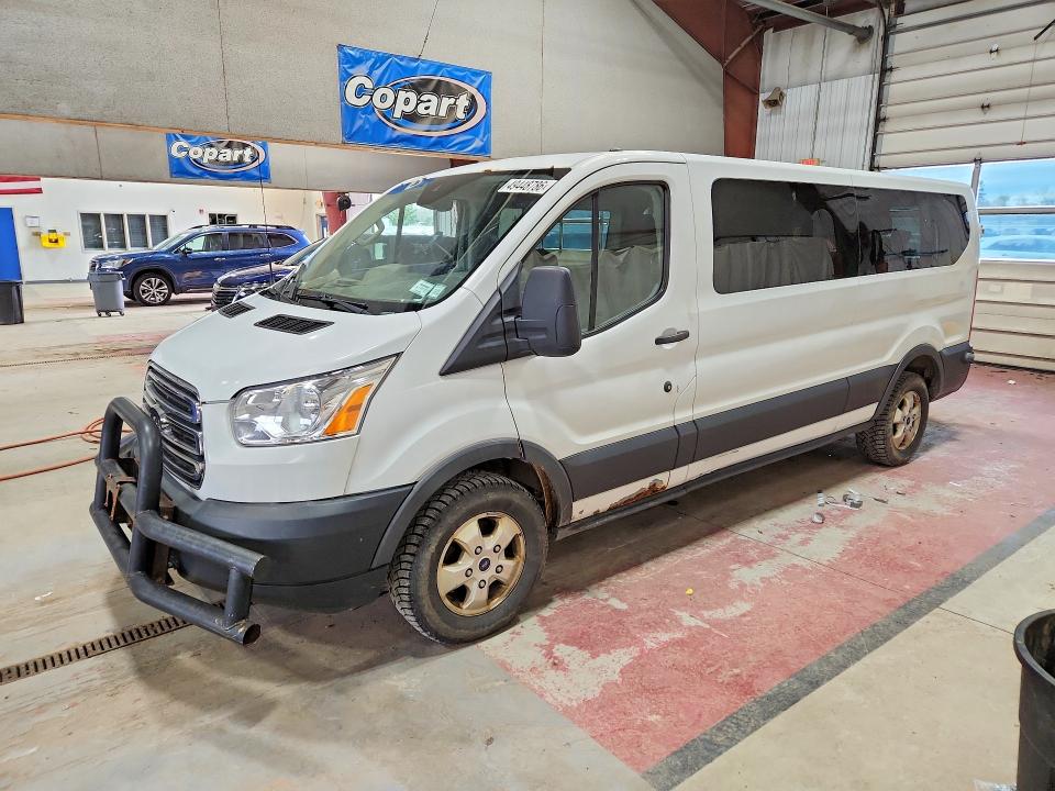 49448786 :رقم المزاد ، 1FBZX2YM4JKA21269 vin ، 2018 Ford Transit مزاد بيع