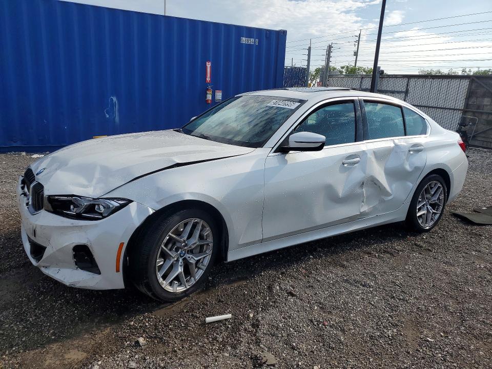 51040996 :رقم المزاد ، 3MW69CW03S8F32907 vin ، 2025 Bmw 330i مزاد بيع