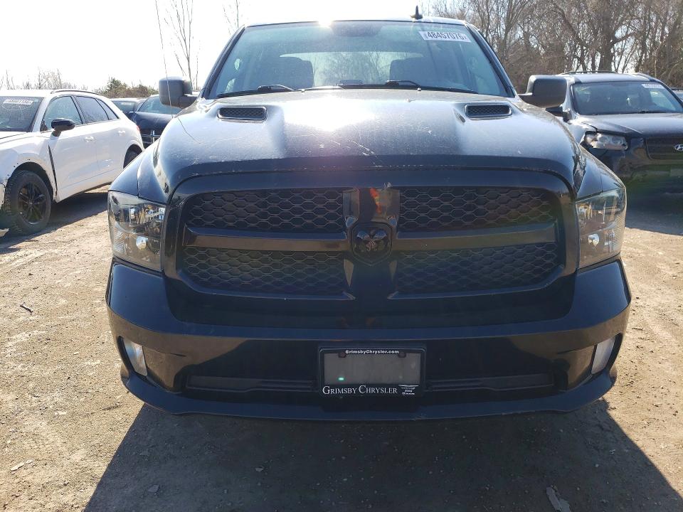 48457076 :رقم المزاد ، 3C6RR7KT4KG671433 vin ، 2019 Ram 1500 Classic مزاد بيع