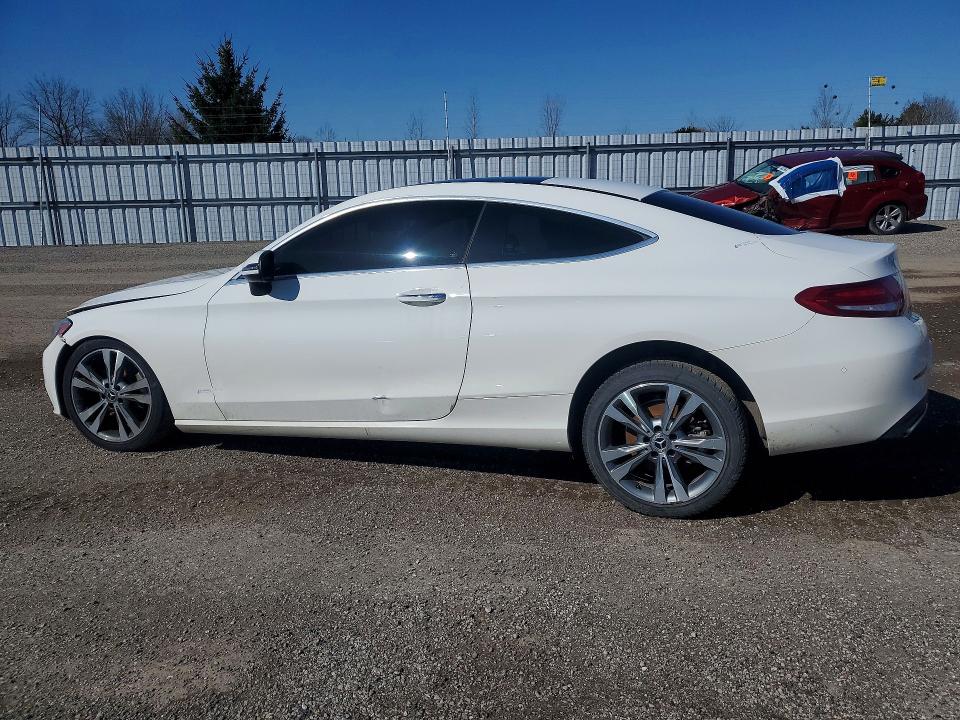 48459186 :رقم المزاد ، WDDWJ4KB8HF542846 vin ، 2017 Mercedes Benz C مزاد بيع