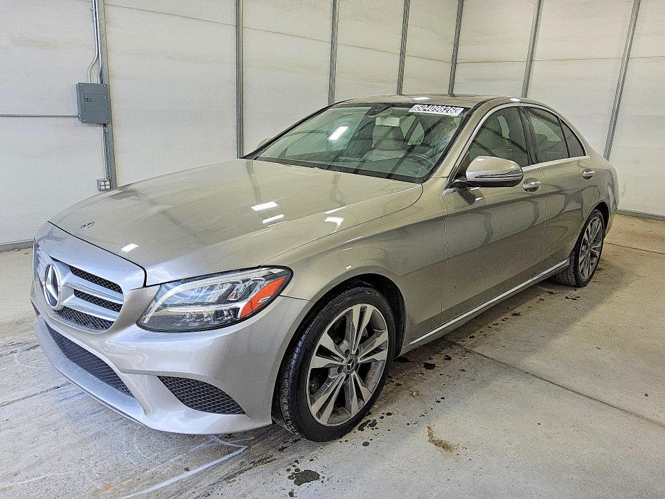 50409826 :رقم المزاد ، 55SWF8DB8KU316817 vin ، 2019 Mercedes-benz C مزاد بيع