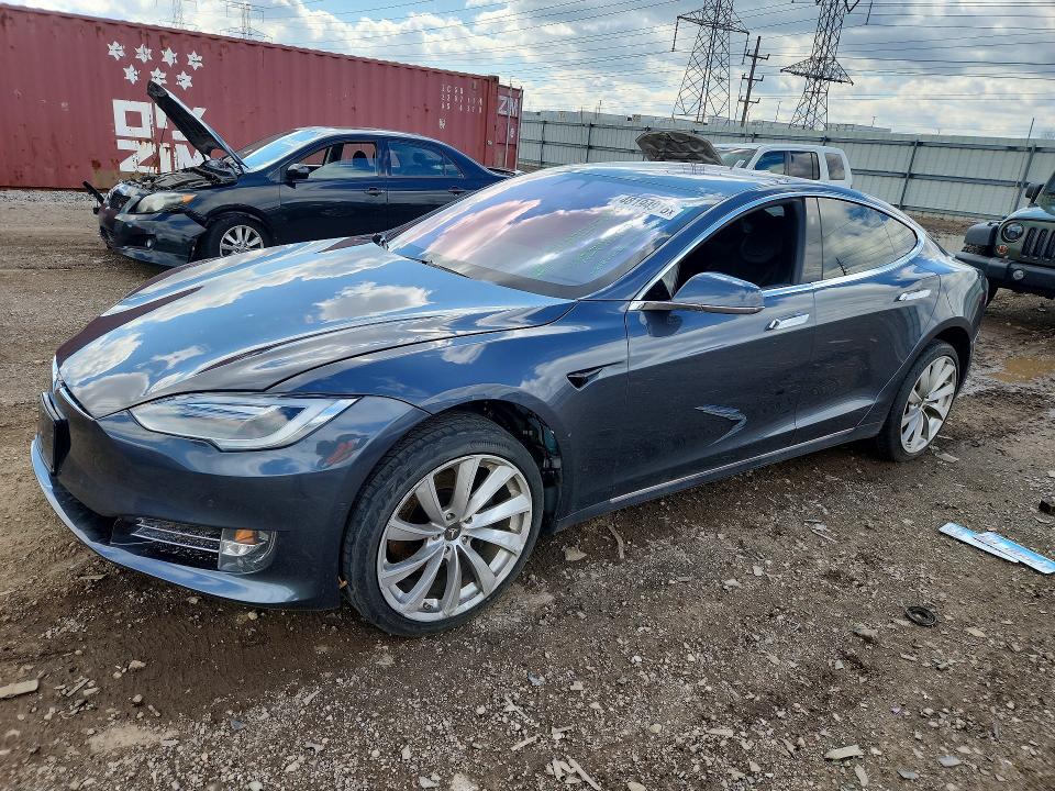 48194916 :رقم المزاد ، 5YJSA1E29HF209031 vin ، 2017 Tesla Model S مزاد بيع