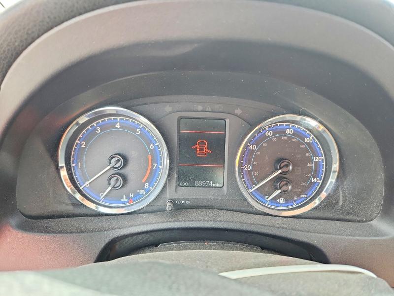2018 Toyota Corolla მანქანა იყიდება აუქციონზე, vin: 2T1BURHE0JC988499, აუქციონის ნომერი: 49004676