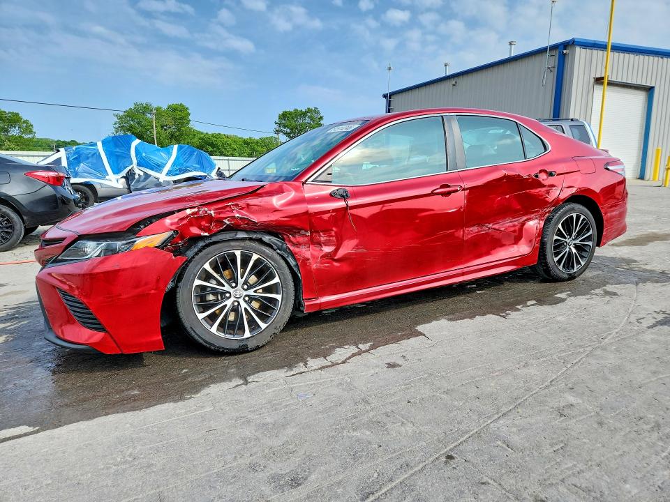 Продаж на аукціоні авто 2020 Toyota Camry, vin: 4T1G11AK3LU358607, номер лоту: 51514246