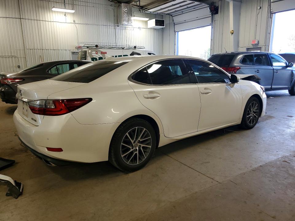 2016 Lexus Es მანქანა იყიდება აუქციონზე, vin: 58ABK1GG6GU023673, აუქციონის ნომერი: 49319386
