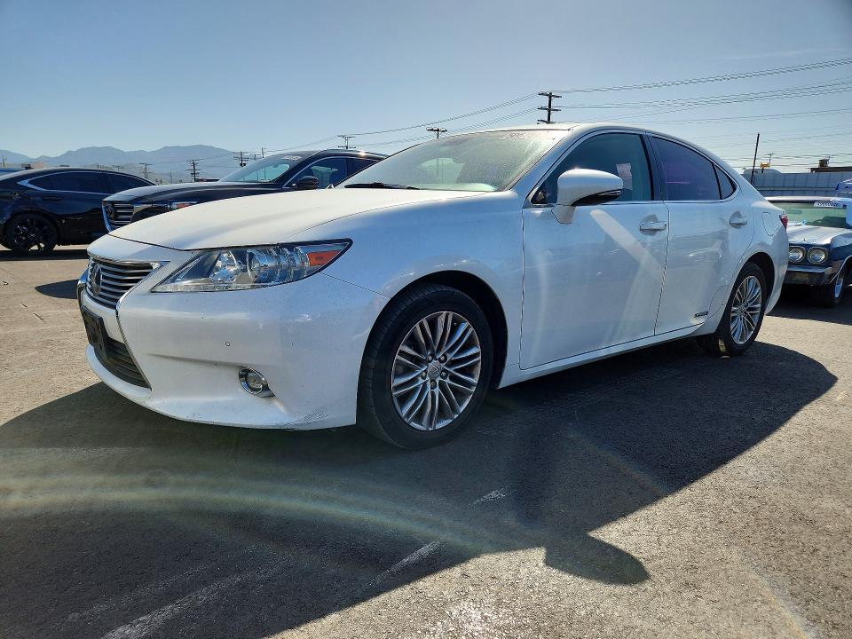 Aukcja sprzedaży 2015 Lexus Es, vin: JTHBW1GGXF2100568, numer aukcji: 50678476