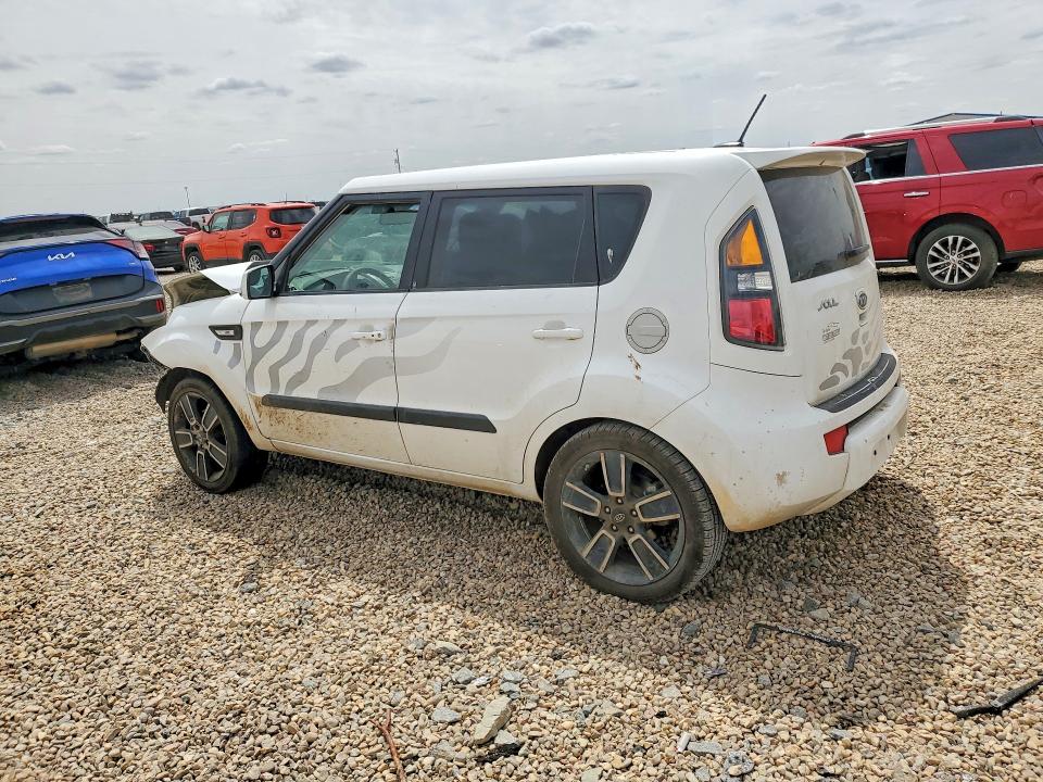 51896456 :رقم المزاد ، KNDJT2A27B7727119 vin ، 2011 Kia Soul مزاد بيع