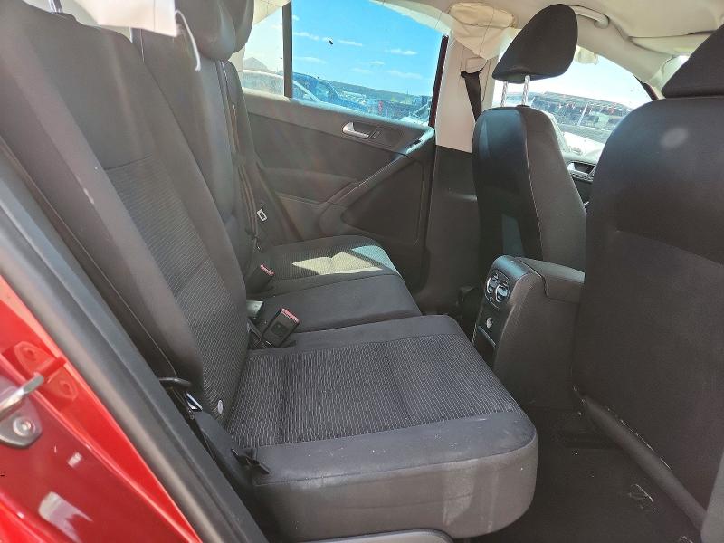 2015 Volkswagen Tiguan მანქანა იყიდება აუქციონზე, vin: WVGBV7AX8FW088649, აუქციონის ნომერი: 50313846