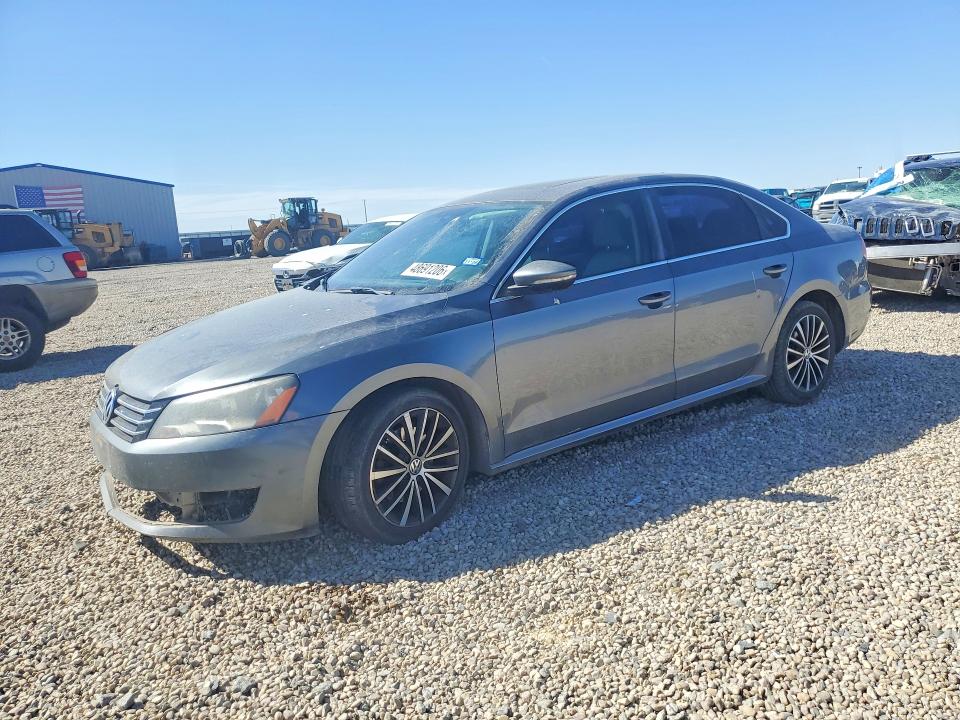 48691206 :رقم المزاد ، 1VWBH7A37CC073708 vin ، 2012 Volkswagen Passat مزاد بيع