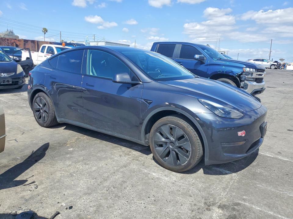 2025 Tesla Model Y მანქანა იყიდება აუქციონზე, vin: 7SAYGDED8SF250532, აუქციონის ნომერი: 50195506