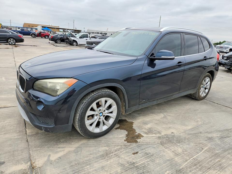 52049186 :رقم المزاد ، WBAVL1C57EVY17810 vin ، 2014 Bmw X1 مزاد بيع