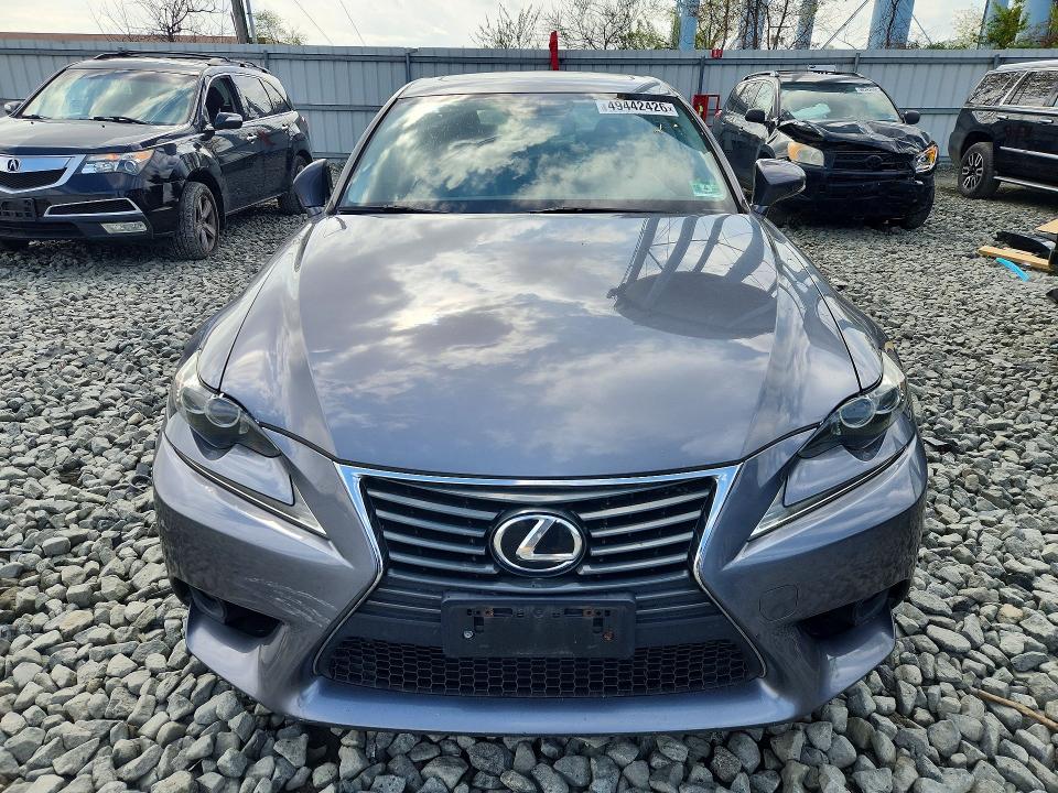 49442426 :رقم المزاد ، JTHCF1D20F5018604 vin ، 2015 Lexus Is مزاد بيع