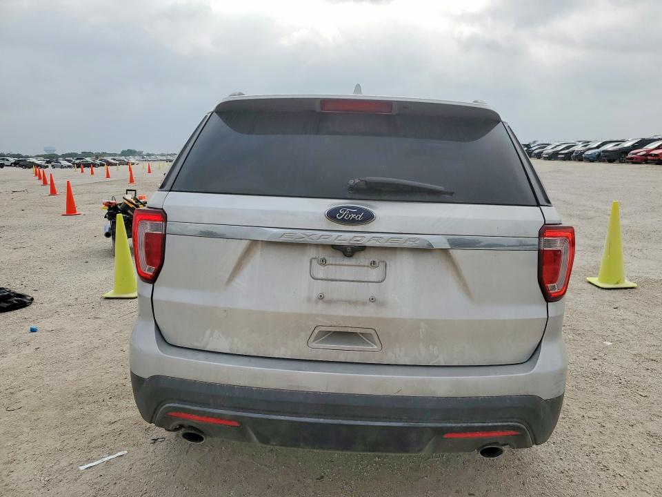 51596676 :رقم المزاد ، 1FM5K7B82HGD86947 vin ، 2017 Ford Explorer مزاد بيع
