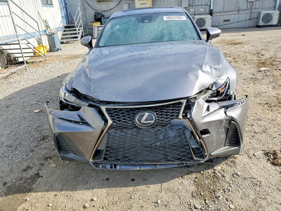 48022966 :رقم المزاد ، JTHBA1D24H5048430 vin ، 2017 Lexus Is 200t مزاد بيع