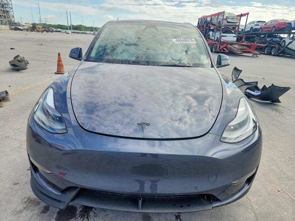 2024 Tesla Model Y მანქანა იყიდება აუქციონზე, vin: 7SAYGDEE8RA216767, აუქციონის ნომერი: 49948916