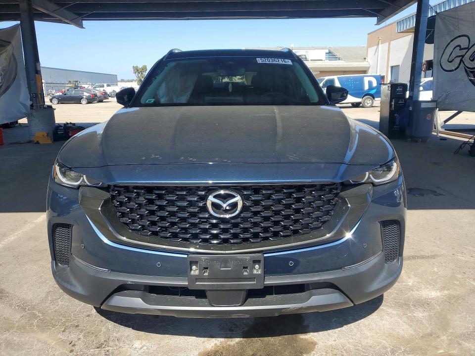 52036216 :رقم المزاد ، 7MMVABEM5SN317854 vin ، 2025 Mazda Cx-50 مزاد بيع