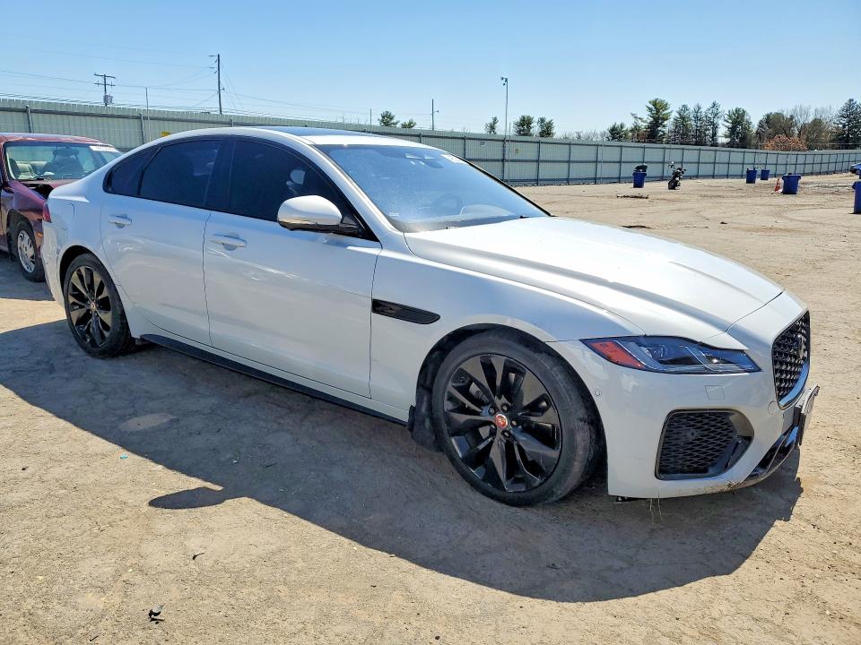 2021 Jaguar Xf მანქანა იყიდება აუქციონზე, vin: SAJBL4GX4MCY88607, აუქციონის ნომერი: 49028216