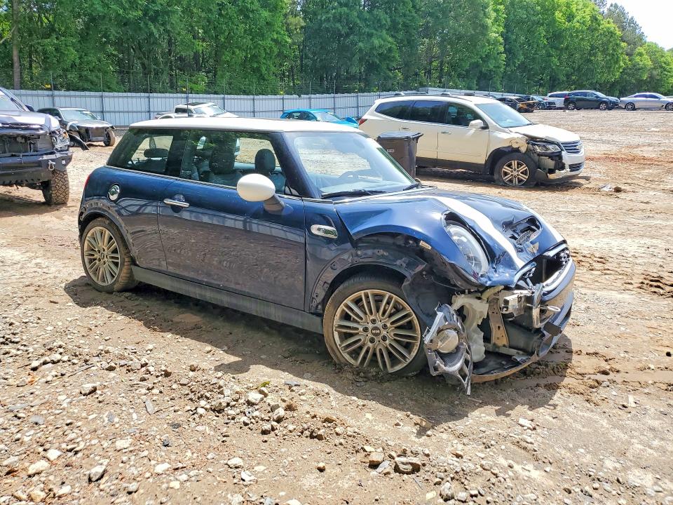 Продажа на аукционе авто 2017 Mini Cooper, vin: WMWXP7C59H2A44993, номер лота: 51862726