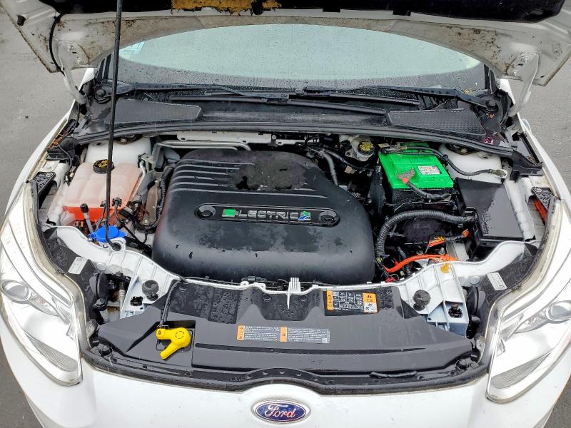 2014 Ford Focus მანქანა იყიდება აუქციონზე, vin: 1FADP3R49EL274121, აუქციონის ნომერი: 51825416