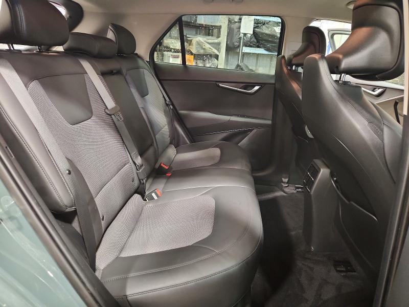 Продаж на аукціоні авто 2023 Kia Niro, vin: KNDCR3L18P5016629, номер лоту: 51298296