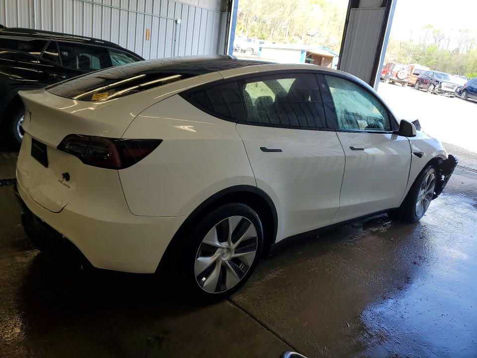 Продажа на аукционе авто 2023 Tesla Model Y, vin: 7SAYGDEE0PF673931, номер лота: 50979926