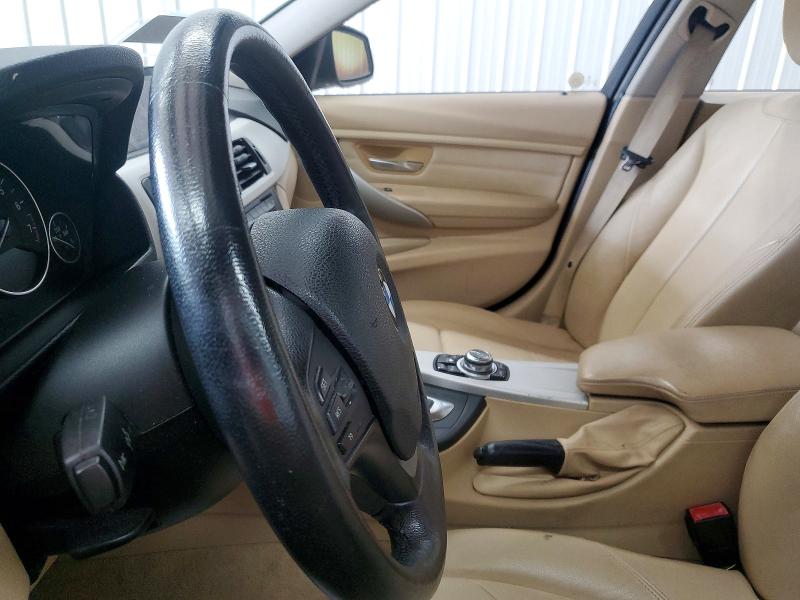 2013 Bmw 328 მანქანა იყიდება აუქციონზე, vin: WBA3B3C58DF542480, აუქციონის ნომერი: 48976156